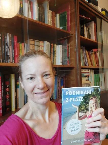 Kniha: Miriam Štolfová doporučuje | Podnikání z pláže aneb jak začít podnikat online?