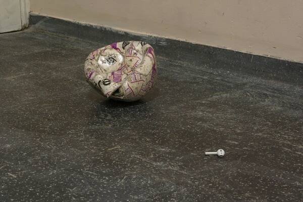 Camera obscura at public gallery, london artwork 53