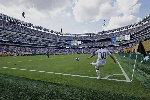 Pôsobenie v Reale Madrid mu zmenilo život. Modrič odohral za biely balet posledný duel - FOTO