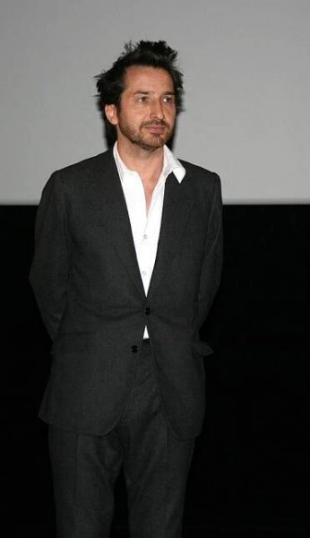 Category:Édouard Baer - Wikimedia Commons