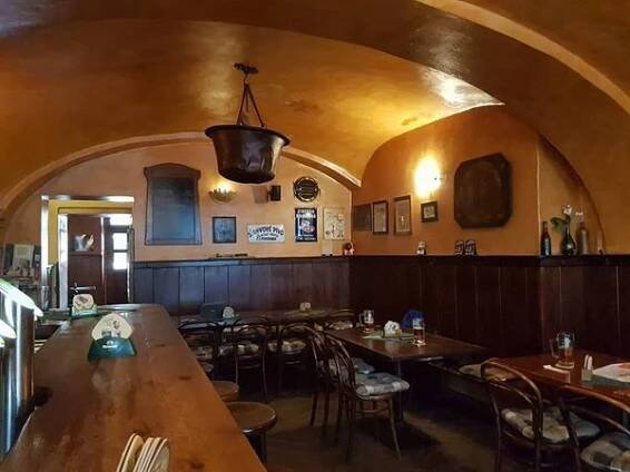 Restaurace Děravý kotel foto 2