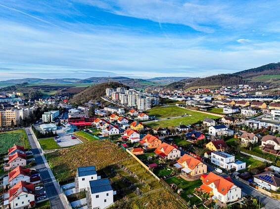 Moderní byt v Králově Dvoře u Berouna - Realitní tým Blanky Vaňkové