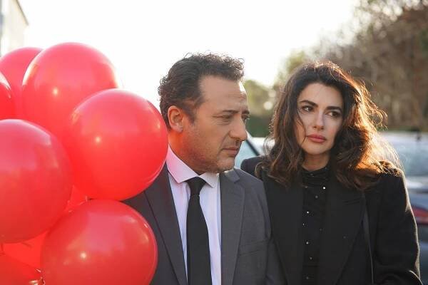 Şahane Hayatım - Episode 15 - Z filmu - Yiğit Özşener, Nesrin Cavadzade
