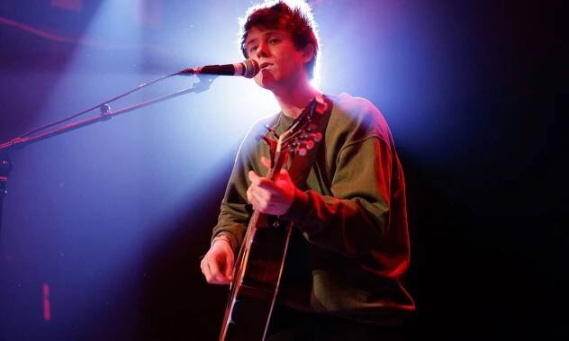 Pop Singer Alec Benjamin Covers His Idol Eminem
