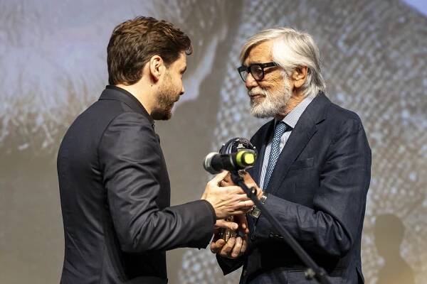 Cenu prezidenta festivalu získal Daniel Brühl. Liboval si, že je hezčí než Oscar