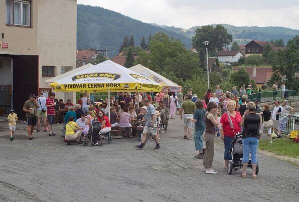 Slavnosti Pernštejnského panství 2009 – Městys Nedvědice