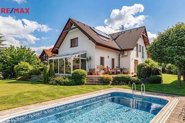 Prodej domu 286 m2, Bradlec