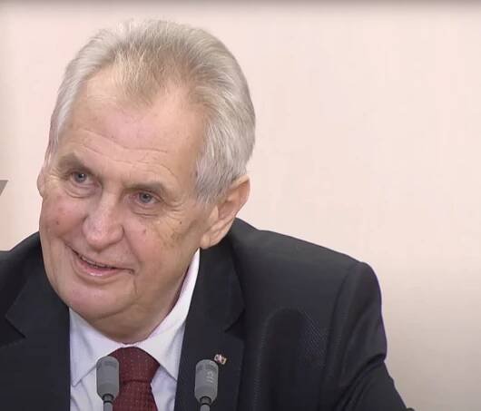 Nakažený covidem Miloš Zeman: Kdy se prezident vrátí do zámku v Lánech - Zivot