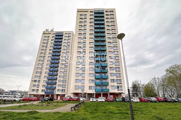 Pronájem Byt 2+1, Francouzská, Ostrava - Poruba