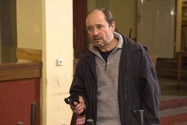 Nadměrné maličkosti - Série 2 - Z filmu - Viktor Preiss