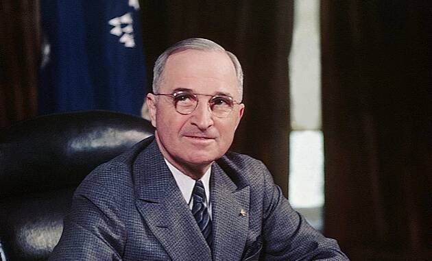 Harry S. Truman - Quotes, Facts & WW2