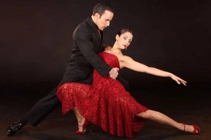 Argentinské tango (38 fotografií): taneční oblečení, lekce pro dospělé i děti začátečníky, historie, ženské techniky a figury