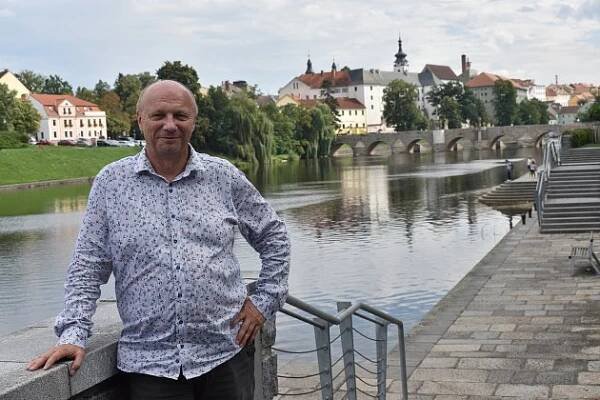 Pavel Zvolánek nyní zakotvil v Písku.