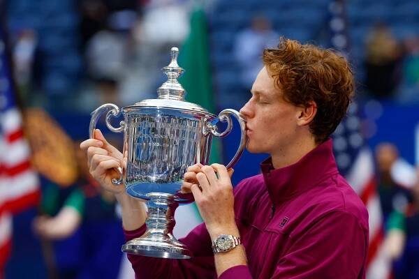 Tenis miluju a pro tyto okamžiky trénuju každý den. Práce ale nekončí, říká vítěz US Open Sinner