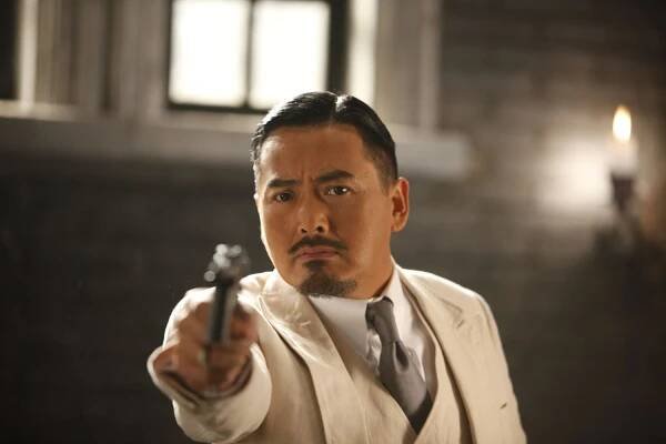 LET THE BULLETS FLY Blu-ray Review