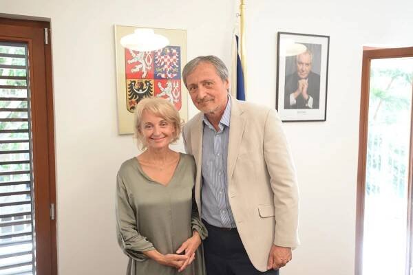 Veronika Žilková o tom, proč u soudu nepodala ruku Stropnickému: Je to diplomat, který nezná etiketu!