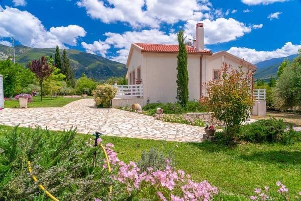 Kefalonia Villas - Country Style Villa Cristina Kefaloni - Villas in Kefalonia