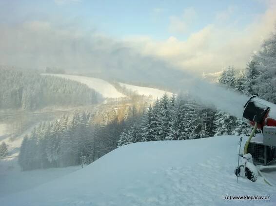 Ski areál Klepáčov - informace a mapa