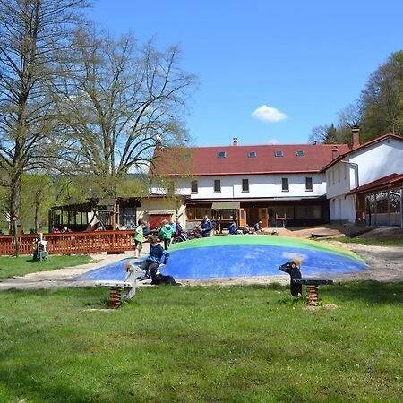 Hotel Zrcadlová Koza Turnov Exteriér fotografie