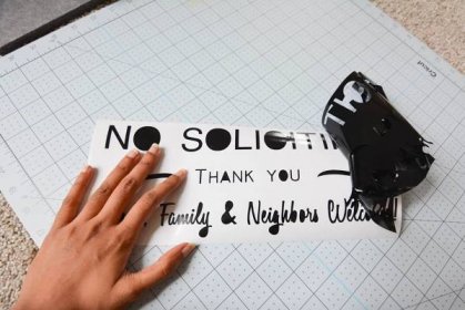 DIY No Soliciting sign + Free template - The Nomad Studio
