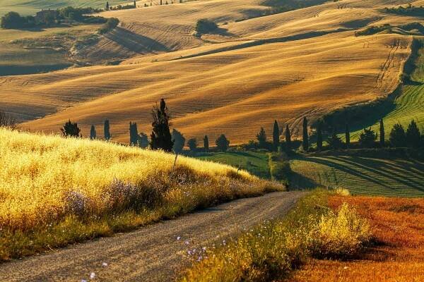 incredible-italian-countryside-tuscany
