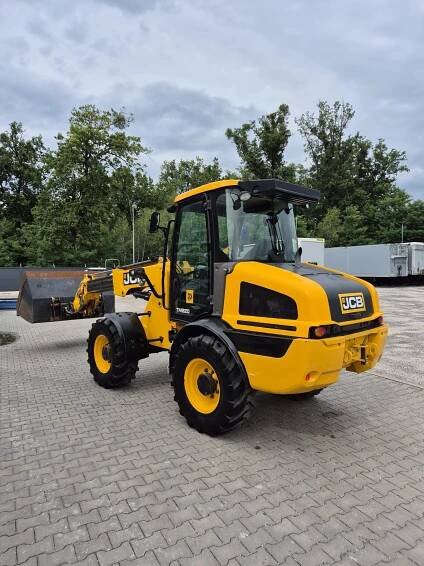 JCB TM 220 4X4 čelný nakladač s teleskopom - Dvorak-trucks.sk