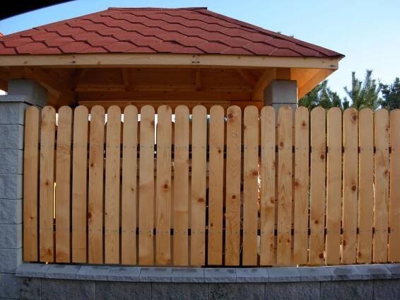 Realizace dřevěných obkladů a podlah