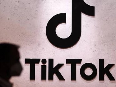 European Commission bans staff from using TikTok