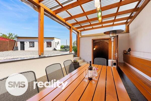 Prodej investičního apartmánového areálu – Milovice u Mikulova | SMS reality s.r.o.
