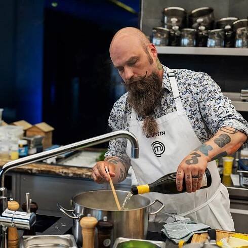 Vousáč Pecina z MasterChefa: Manželka mu nevěří!