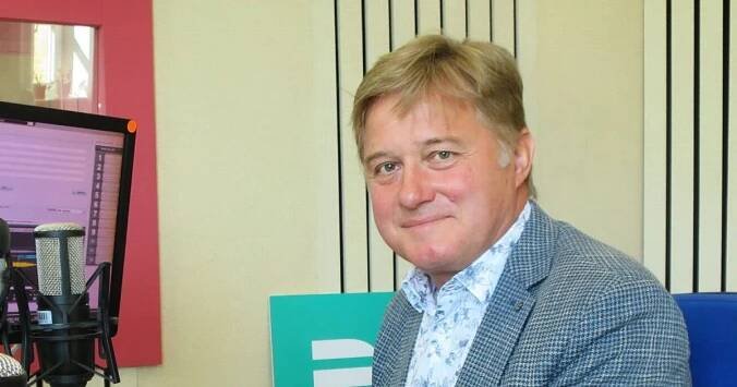 Vrchlabí jsem vnímal trošku jako šedé město. Věřím, že teď rozkvetlo, usmívá se starosta Jan Sobotka