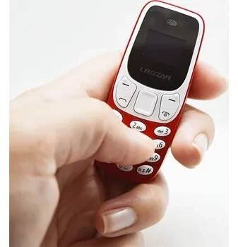 Miniaturní mobilní telefon