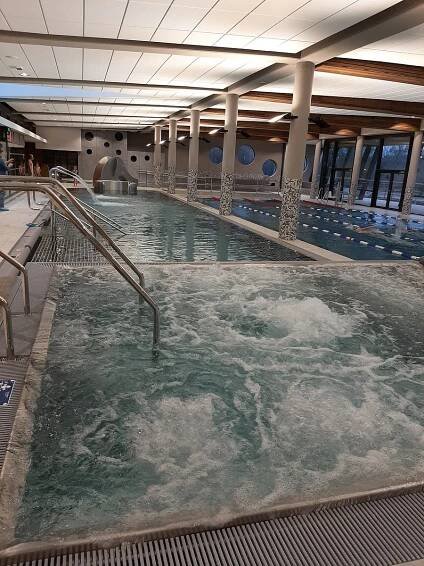 VIDEO: O nové Aquacentrum ve Vrchlabí je velký zájem už před otevřením