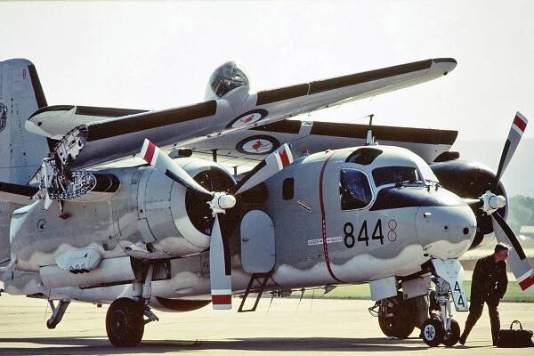 GRUMMAN S2F TRACKER | Recovery Curios