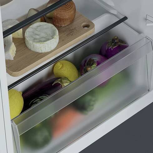 CANDY CNOQ2S58EW Citi Mini Fridge 300