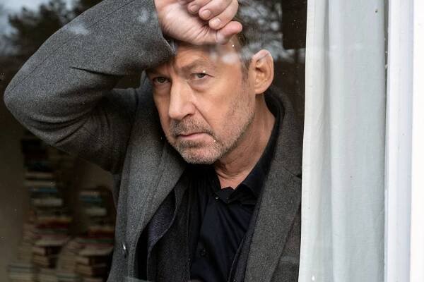 Neben der Spur - Erlöse mich - Z filmu - Ulrich Noethen