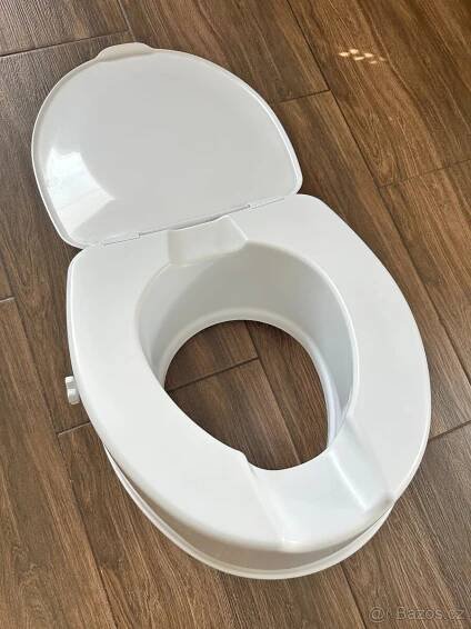 Zvýšené WC sedátko s víkem – 15 cm, téměř nové - Nový Jičín