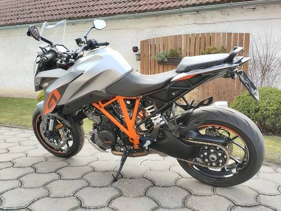 KTM 1290 Super Duke GT odpočet DPH