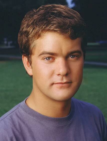 Joshua Jackson as a teen in 2002. 