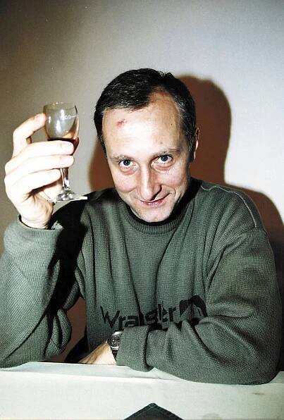 Z divadla do špitálu! Málem jsem zemřel na jevišti, přiznal Josef Carda