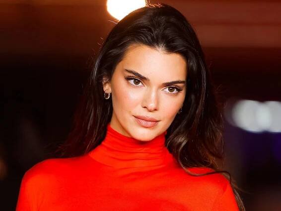 Kendall Jenner Just Debuted Old Money Blonde Hair for Autumn