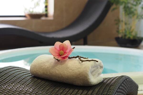 Romantika u Berounky s privátním wellness - Zážitky.cz