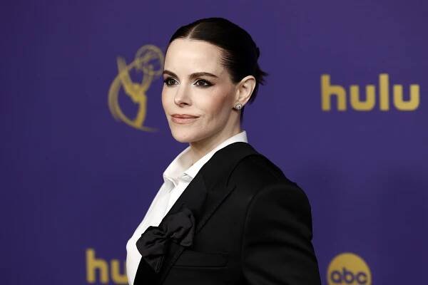 Marvel's 'Vision': Emily Hampshire Cast as E.D.I.T.H.