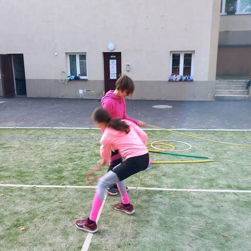 5. třída - tělesná výchova 12