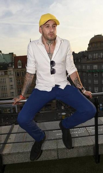 Sámer Issa už prý není party boy. Co dělá pro to, aby se 18 let od SuperStar dostal opět na výsluní?