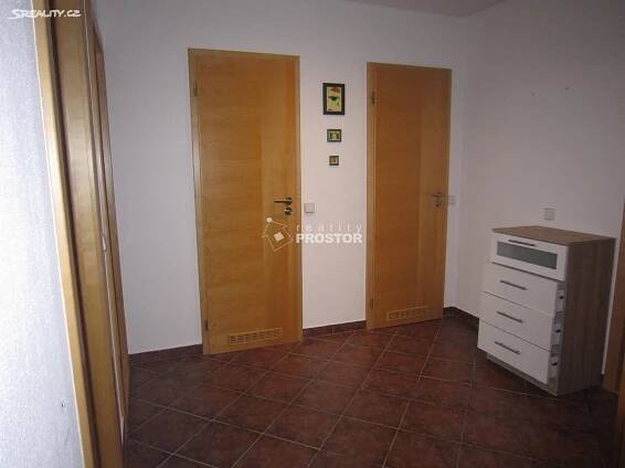Pronájem Byt 3+1, Bezručova, Městec Králové