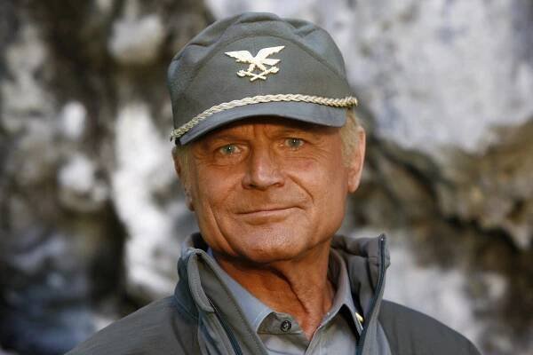 Na krok od nebe - Série 2 - Promo - Terence Hill