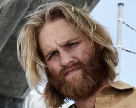 Wyatt Russell - Moves