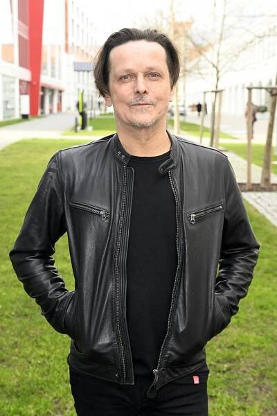 Na tenhle den nikdy nezapomene: Michal Malátný z Chinaski se musel odloučit od rodiny
