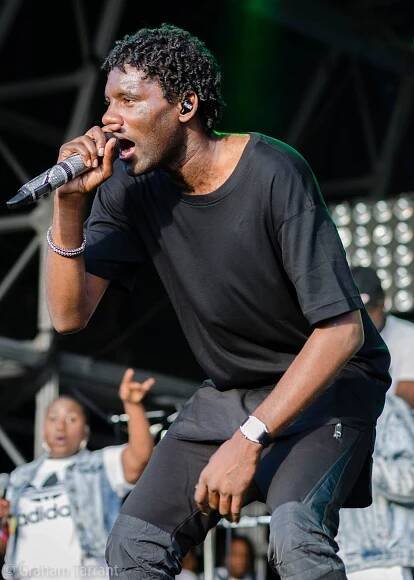 Wretch - BESTEST1.jpg